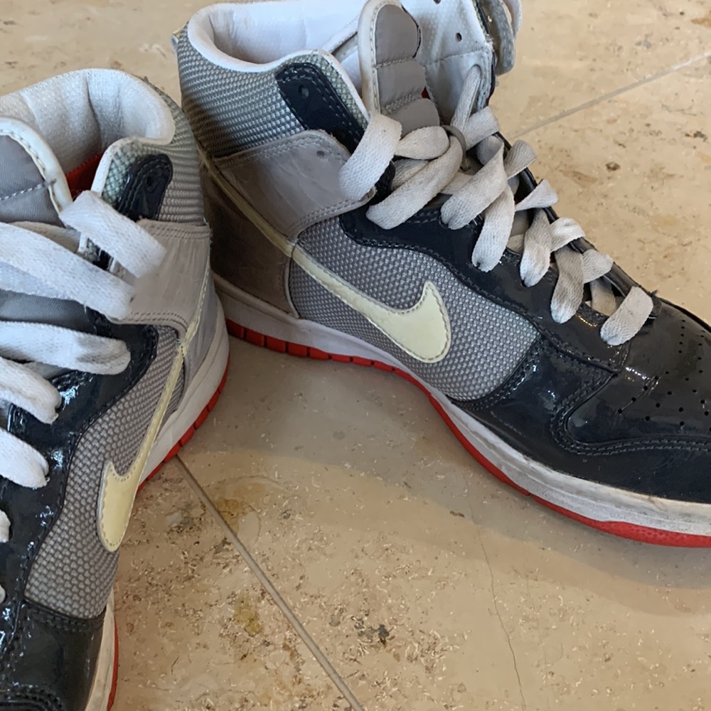 Nike Dunks - image 3